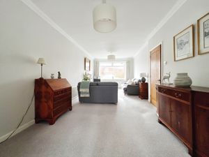 Lounge- click for photo gallery